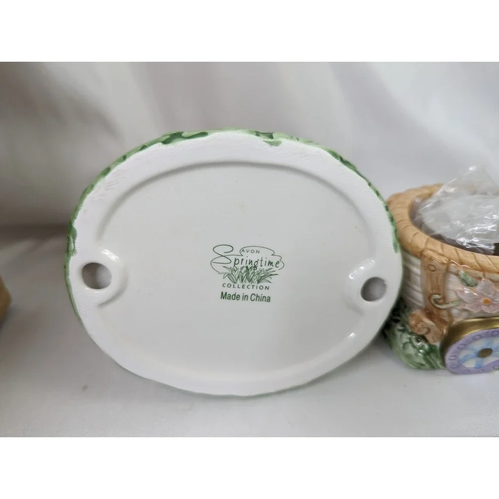 Avon Springtime Collection Rabbit‎ Tealight Holders Lot of 2 2002